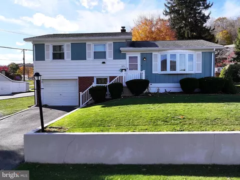 626 Hammer St, Bedford, PA 15522