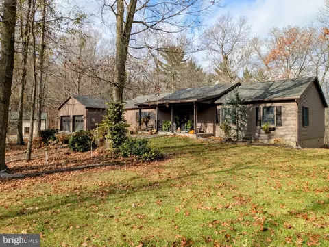 466 W Mattie Rd, Everett, PA 15537