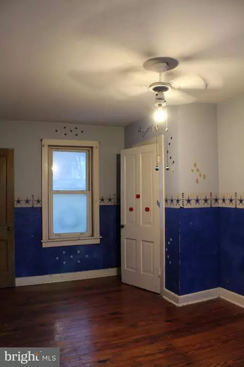 Bedroom - 511 Main St W, Everett, PA 15537 photo 5 of 5