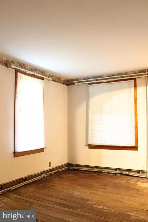 Bedroom - 511 Main St W, Everett, PA 15537 photo 1 of 5