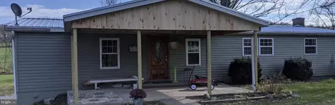 8466 Black Valley Rd, Everett, PA 15537