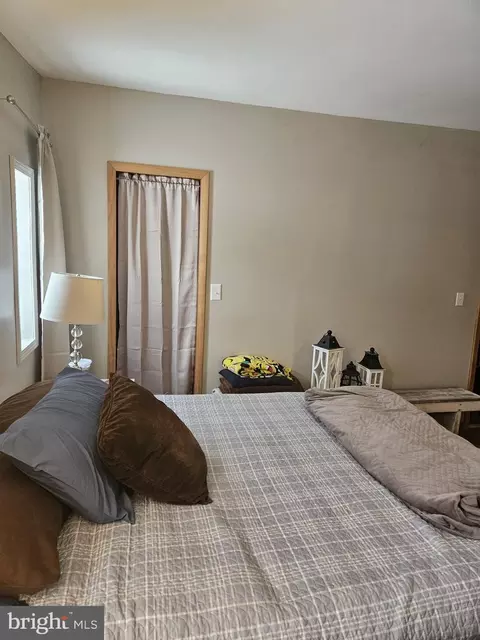 8466 Black Valley Rd, Everett, PA 15537 photo 5