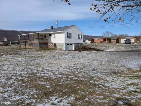 122 Fairview St, Everett, PA 15537 photo 6