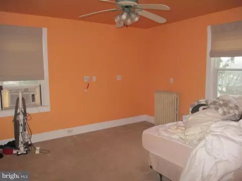 Bedroom - 19 Second St W, Everett, PA 15537 photo 2 of 3