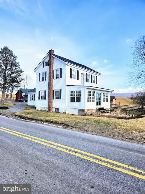 562 Replogle School Rd, New Enterprise, PA 16664