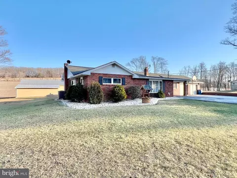 Exterior - 8452 Black Valley Rd, Everett, PA 15537 photo 1 of 18