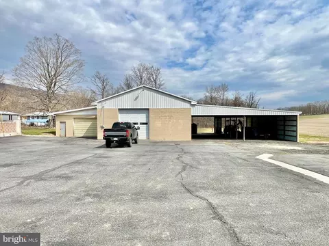 Exterior - 8452 Black Valley Rd, Everett, PA 15537 photo 15 of 18
