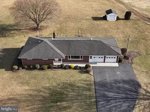 1856 Upper Snake Spring Rd, Everett, PA 15537 photo 2