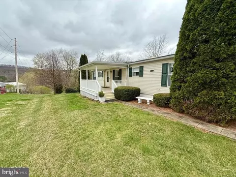 11529 Clear Ridge Rd, Everett, PA 15537