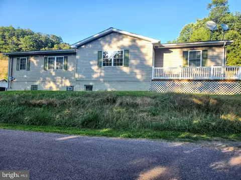 1345 Camp Hill Rd, Buffalo Mills, PA 15534