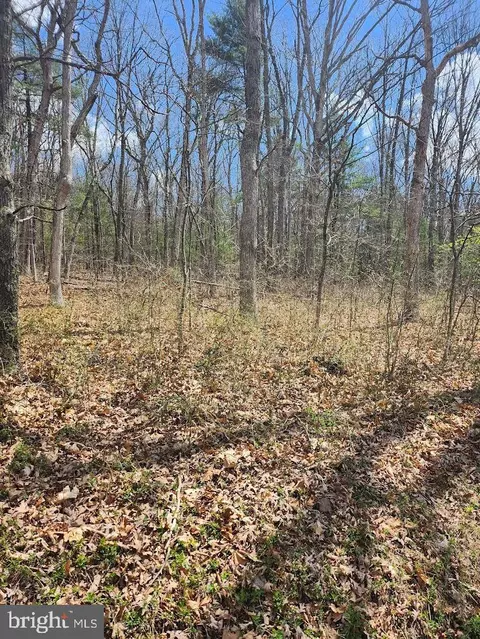 361 Mechanics Hollow Rd, Clearville, PA 15535