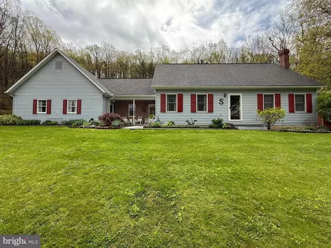 Exterior - 6334 Black Valley Rd, Everett, PA 15537 photo 3 of 7