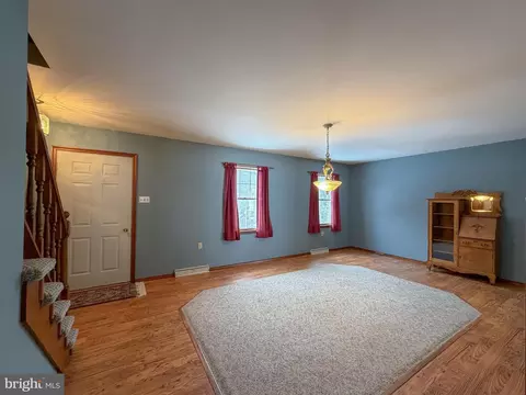 Living - 6334 Black Valley Rd, Everett, PA 15537 photo 3 of 4