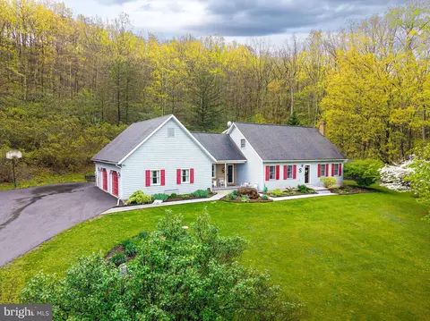 Exterior - 6334 Black Valley Rd, Everett, PA 15537 photo 2 of 7