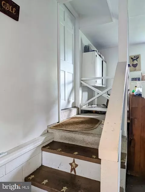 Entry Way - 1876 Upper Snake Spring Rd, Everett, PA 15537 photo 1 of 6