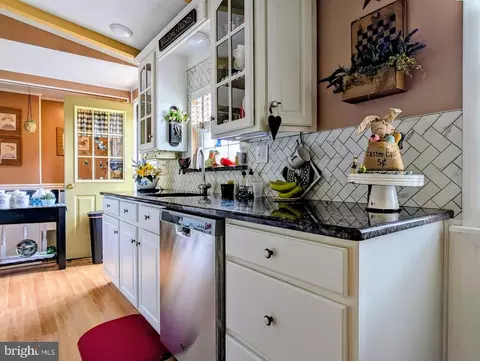 Kitchen - 1876 Upper Snake Spring Rd, Everett, PA 15537 photo 2 of 4