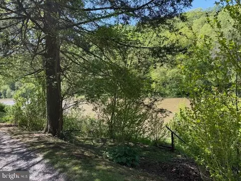 270 Pharr Rd, Everett, PA 15537 photo 4
