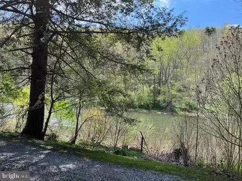 270 Pharr Rd, Everett, PA 15537 photo 14