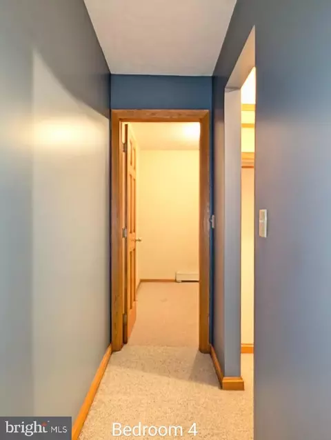 Entry Way - 263 Helixville Rd, Schellsburg, PA 15559 photo 3 of 8