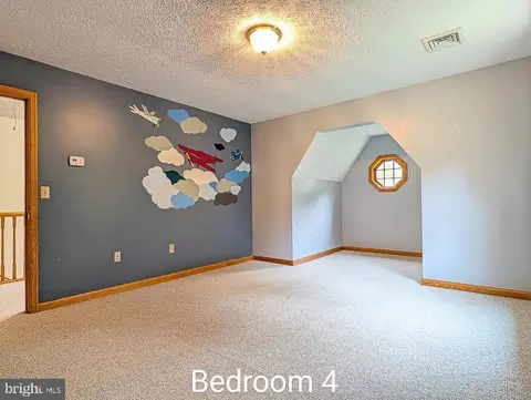 Bedroom - 263 Helixville Rd, Schellsburg, PA 15559 photo 7 of 9