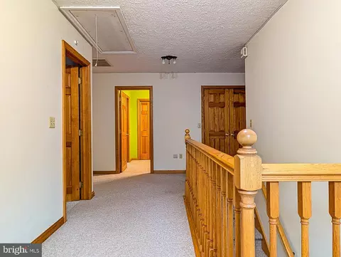 Entry Way - 263 Helixville Rd, Schellsburg, PA 15559 photo 4 of 8