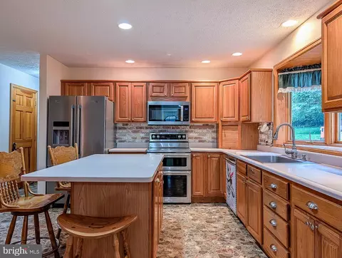 Kitchen - 263 Helixville Rd, Schellsburg, PA 15559 photo 2 of 4