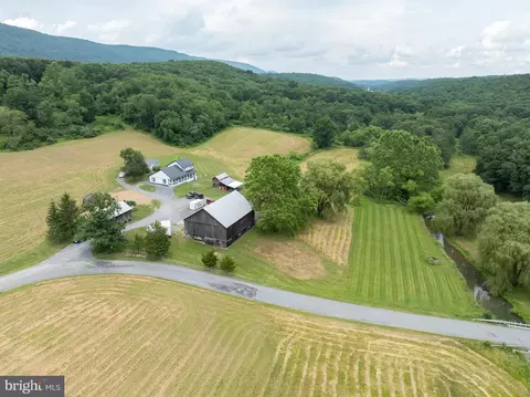 1350 Horseman Branch Rd, Everett, PA 15537