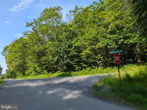 752 Mountain View Rd, Schellsburg, PA 15559
