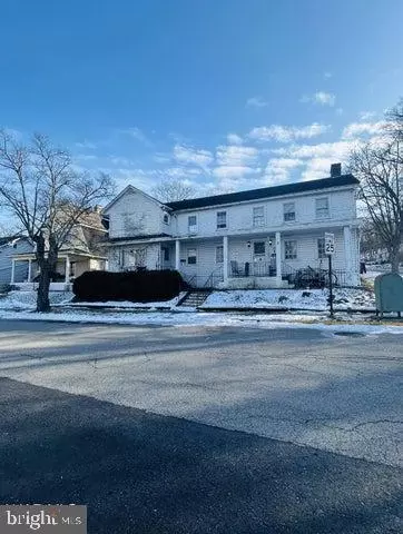 247 W John St, Bedford, PA 15522