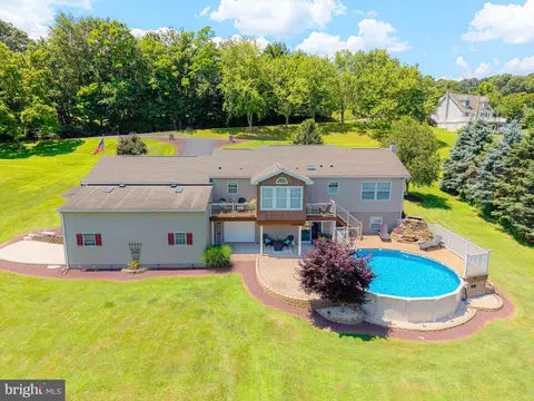 110 Mowry Estates Rd, Schellsburg, PA 15559