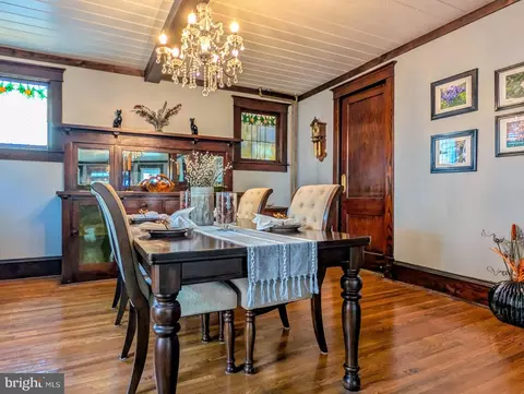Dining - 230 E Main St, Everett, PA 15537 photo 4 of 4