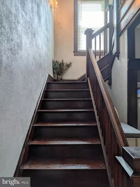 Entry Way - 230 E Main St, Everett, PA 15537 photo 15 of 18