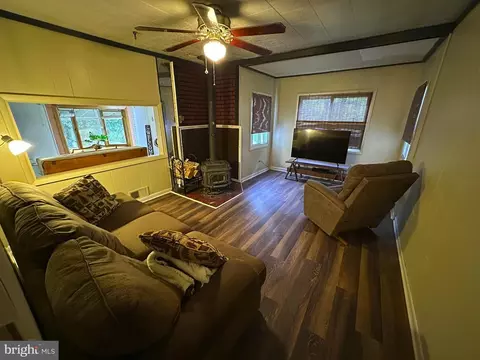 Living - 170 Toth Rd, Schellsburg, PA 15559 photo 1 of 4