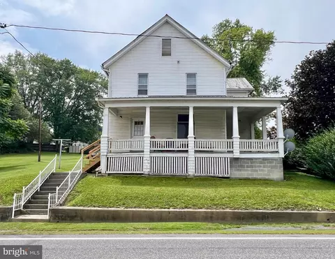 201 W 5th Ave, Everett, PA 15537