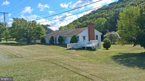 9370 Us Rt 220, Bedford, PA 15522