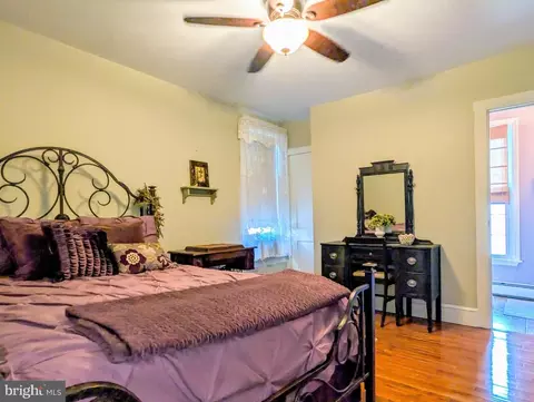 Bedroom - 207 N Spring St, Everett, PA 15537 photo 4 of 10