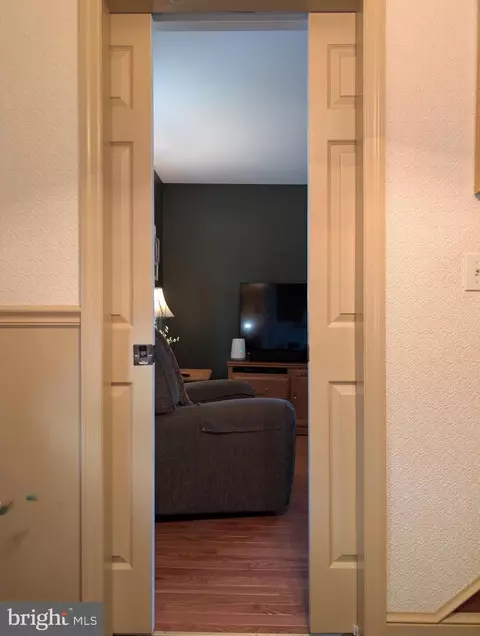 Entry Way - 207 N Spring St, Everett, PA 15537 photo 3 of 8