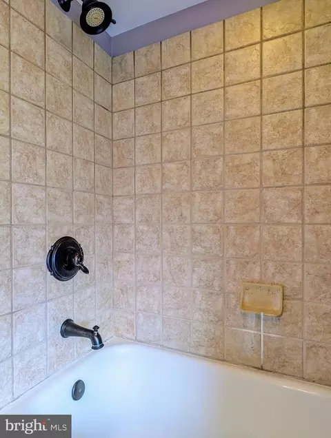 Bath - 207 N Spring St, Everett, PA 15537 photo 2 of 6