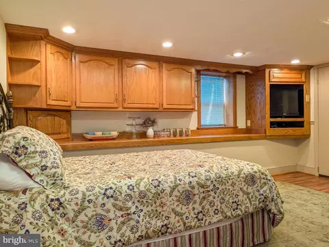 Bedroom - 207 N Spring St, Everett, PA 15537 photo 3 of 10