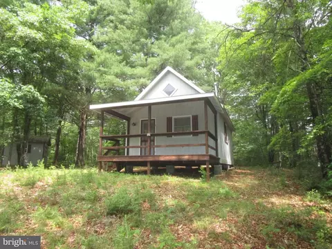 420 Green Mtn, Clearville, PA 15535