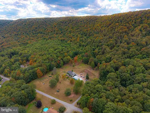 View/Area - 711 Mountain View Dr, Schellsburg, PA 15559 photo 7 of 14