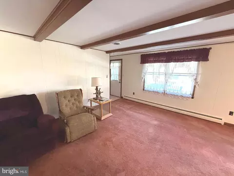 Living - 711 Mountain View Dr, Schellsburg, PA 15559 photo 4 of 5