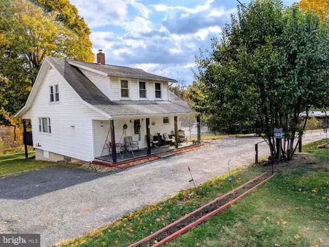 Exterior - 83 State St, Everett, PA 15537 photo 5 of 11