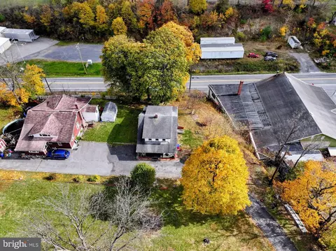 View/Area - 83 State St, Everett, PA 15537 photo 4 of 4