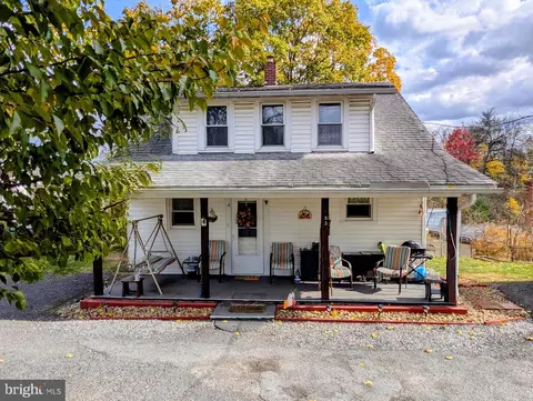 Exterior - 83 State St, Everett, PA 15537 photo 3 of 11