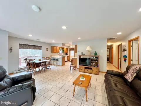 141 Cove St, Everett, PA 15537 photo 28