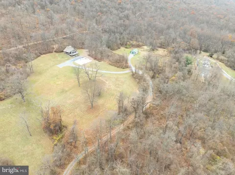 View/Area - 300 Beegle Rd, Everett, PA 15537 photo 3 of 14