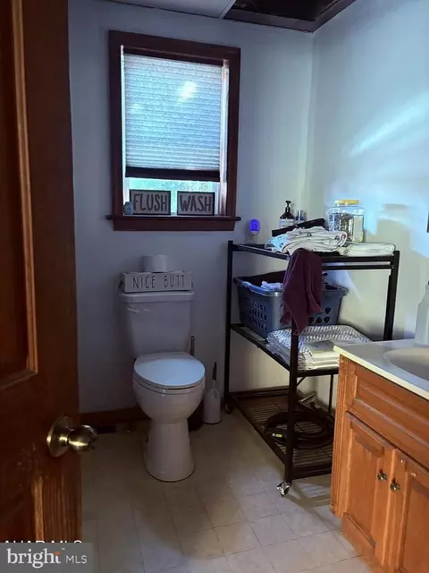 Bath - 650 West St, Everett, PA 15537 photo 1 of 1