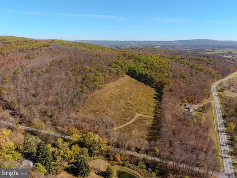 157 Thomas Road, Alum Bank, PA 15521