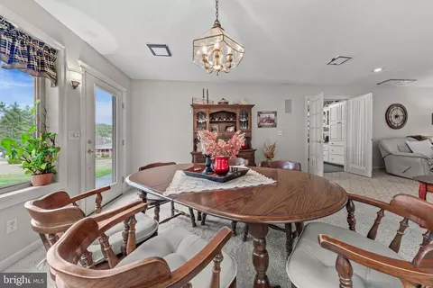 Dining - 125 Housel Rd, Everett, PA 15537 photo 3 of 3